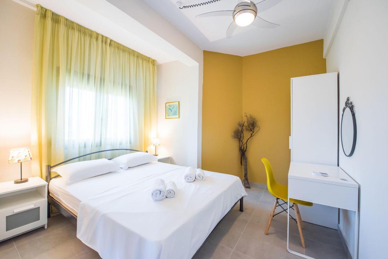 Nereus & Oceanus Beachfront Apartments, Lagonisi Beach #Feelslikehome أورموس باناجياس المظهر الخارجي الصورة