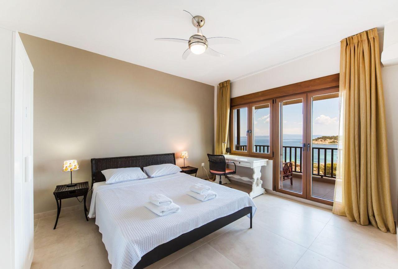 Nereus & Oceanus Beachfront Apartments, Lagonisi Beach #Feelslikehome أورموس باناجياس المظهر الخارجي الصورة