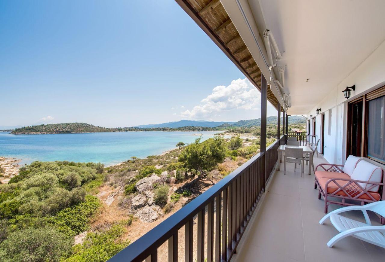 Nereus & Oceanus Beachfront Apartments, Lagonisi Beach #Feelslikehome أورموس باناجياس المظهر الخارجي الصورة