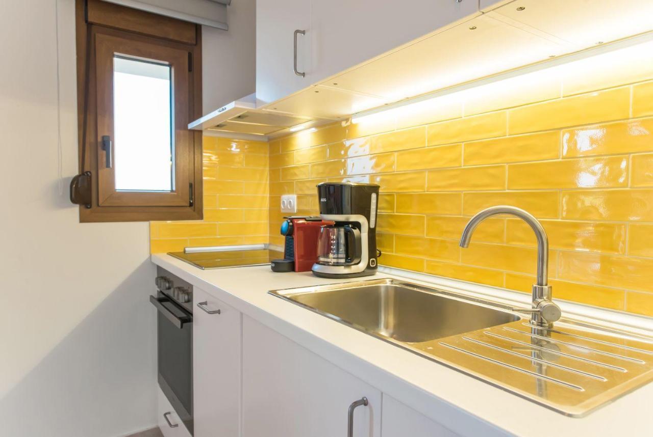 Nereus & Oceanus Beachfront Apartments, Lagonisi Beach #Feelslikehome أورموس باناجياس المظهر الخارجي الصورة